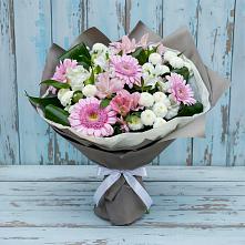 Букет цветов из:  Герберы, Альстромерии и Хризантемы в Медвенке