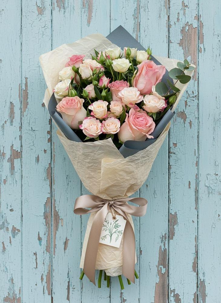 Букет цветов из: Розы в Медвенке