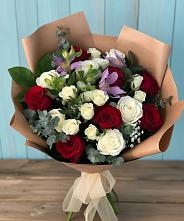 Букет цветов из:  Розы и Альстромерии в Медвенке