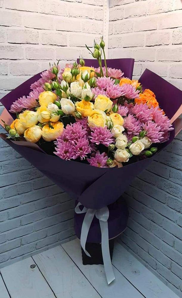 Букет цветов из: Хризантемы и Розы в Медвенке