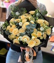 Букет цветов из:  Розы и Лизиантусы #REPLACE_PRED# Медвенке
