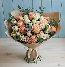Букет цветов из:  Альстромерии и Розы в Медвенке