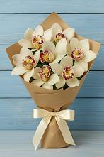 Букет цветов из:  Орхидеи и Розы в Медвенке